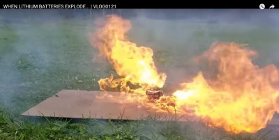 EXPLODE with FIRE and SMOKE Lithium Battery