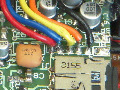 closeup of D0 to D3 connections on Megasound board